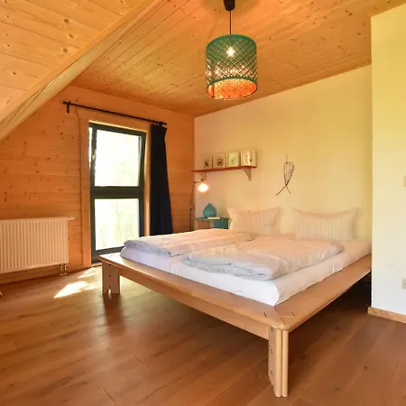 Ferienhaus Cozy Holiday In Near The Sea *